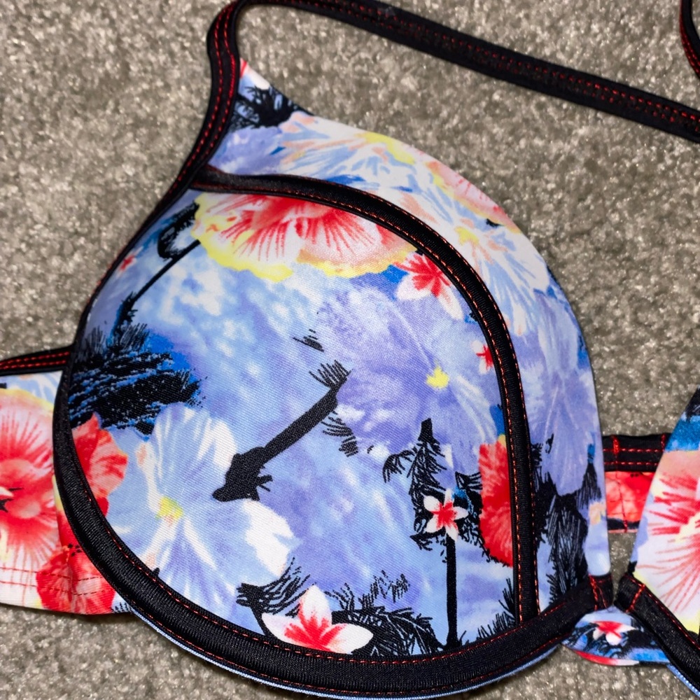 Push-Up Bikini Top - Picture 3 of 3